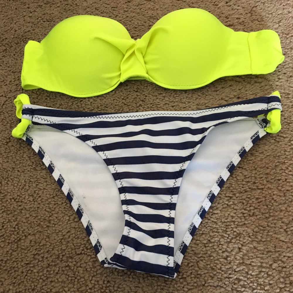Neon yellow and navy striped bikini (M)